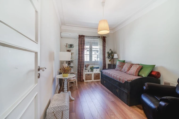 Apartamento T3 para Venda em Alvalade Foto 22