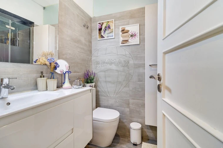 Apartamento T3 para Venda em Alvalade Foto 21