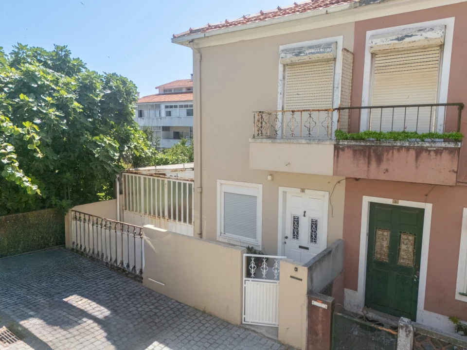 Moradia T2 para Venda em Aldoar, Foz do Douro e Nevogilde Foto 1