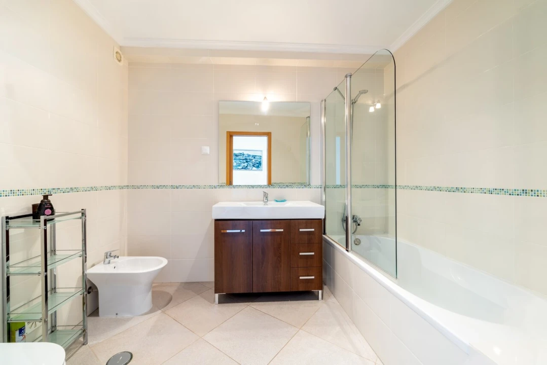 Apartamento T1 para Venda em Tavira (Santa Maria e Santiago) Foto 6