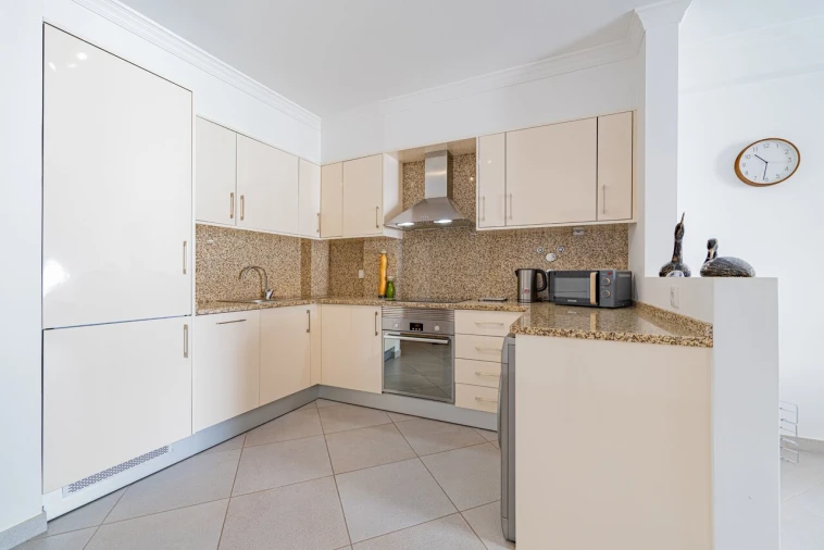 Apartamento T1 para Venda em Tavira (Santa Maria e Santiago) Foto 4