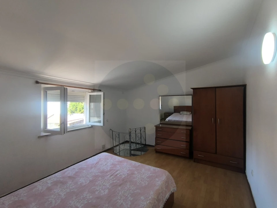 Apartamento T1 para Venda em Abrantes (São Vicente e São João) e Alferrarede Foto 1
