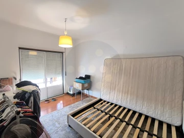 Apartamento T3 para Venda em São Miguel do Rio Torto e Rossio Ao Sul do Tejo