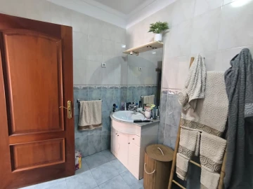 Apartamento T3 para Venda em São Miguel do Rio Torto e Rossio Ao Sul do Tejo