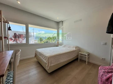 Moradia T6 para Venda em Santa Maria e São Miguel, São Martinho, São Pedro Penaferrim