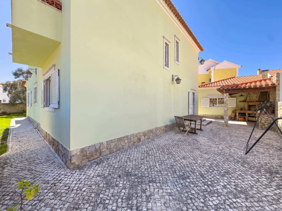 Moradia T4 para Venda em Ericeira Foto 33