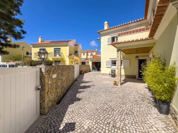 Moradia T4 para Venda em Ericeira