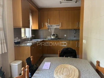 Apartamento T4 para Venda em Olhão