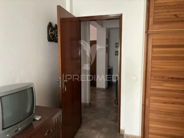 Apartamento T4 para Venda em Olhão