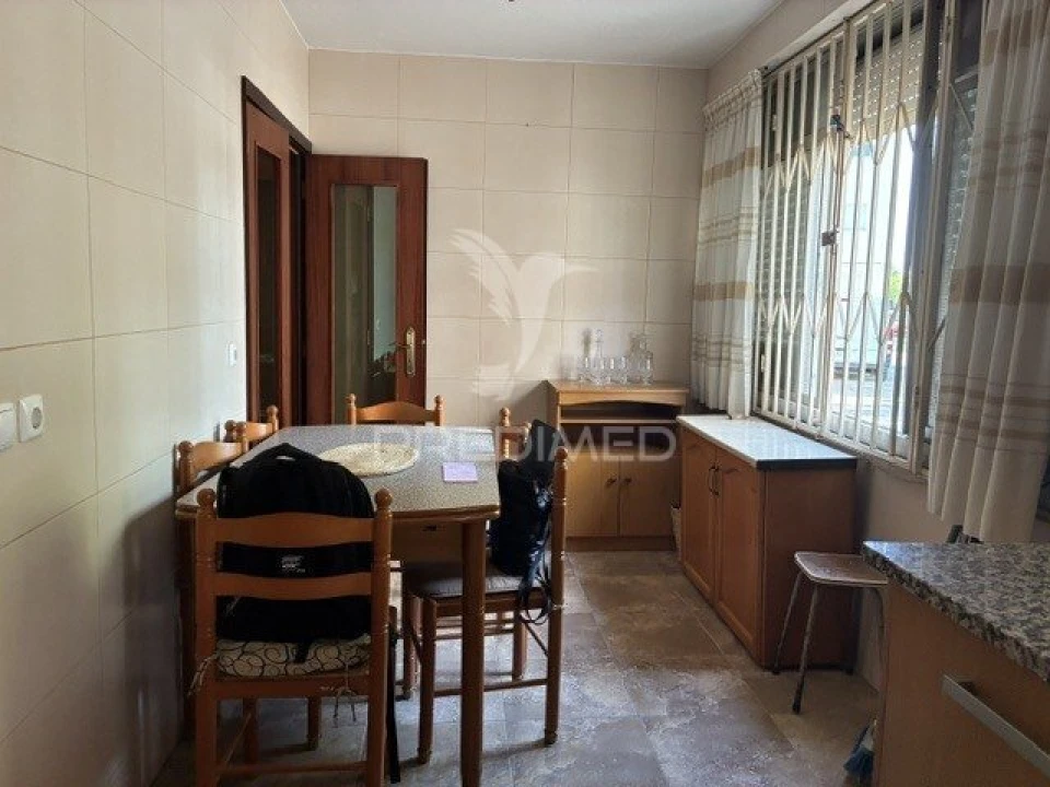 Apartamento T4 para Venda em Olhão Foto 17