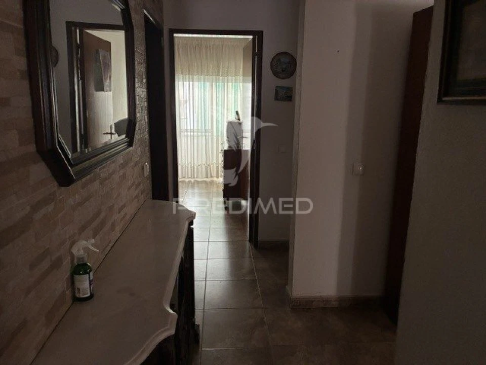 Apartamento T4 para Venda em Olhão Foto 23
