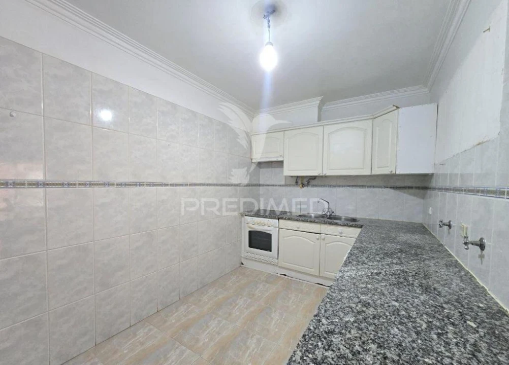 Apartamento T2 para Venda em Algueirão-Mem Martins Foto 7