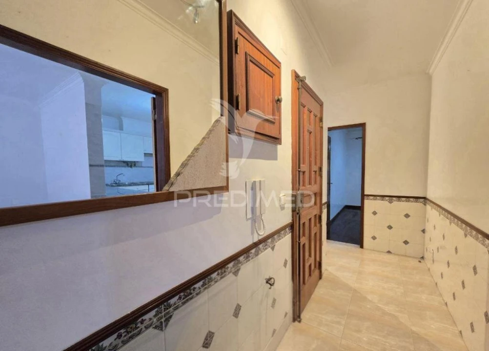 Apartamento T2 para Venda em Algueirão-Mem Martins Foto 9