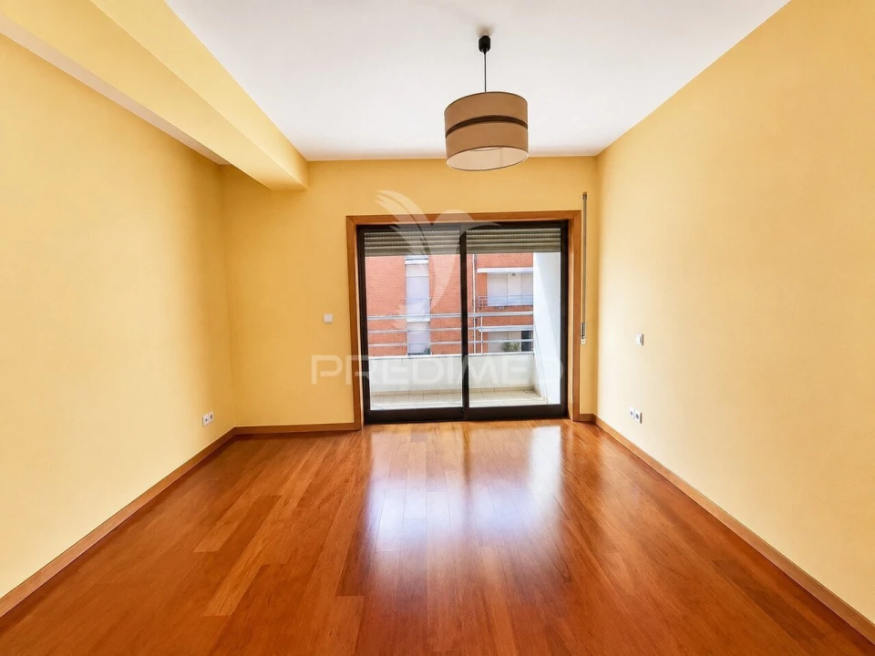 Apartamento T3 para Venda em Vila Verde e Barbudo Foto 25