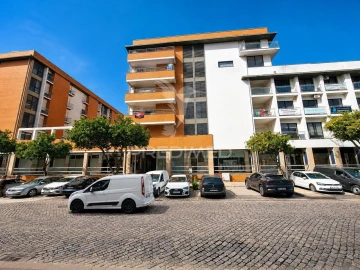 Apartamento T3 para Venda em Vila Verde e Barbudo