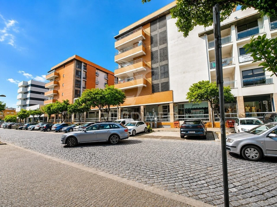 Apartamento T3 para Venda em Vila Verde e Barbudo Foto 37