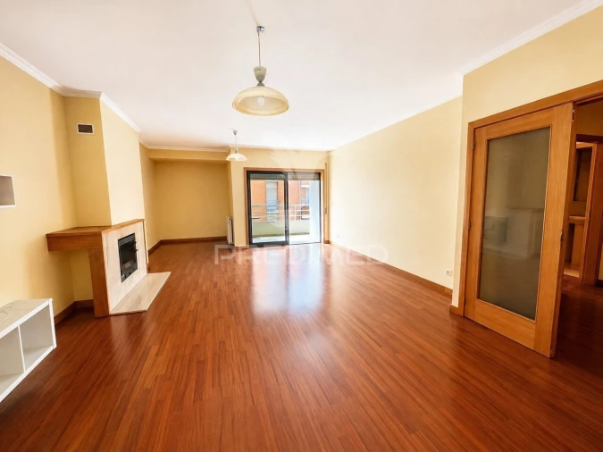 Apartamento T3 para Venda em Vila Verde e Barbudo Foto 13