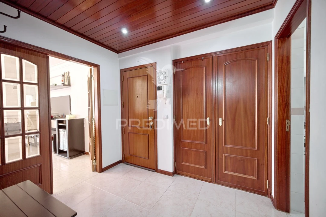 Apartamento T3 para Venda em Cartaxo e Vale da Pinta Foto 2