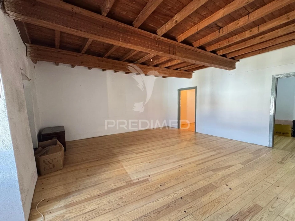 Moradia T3 para Venda em Ladoeiro Foto 3