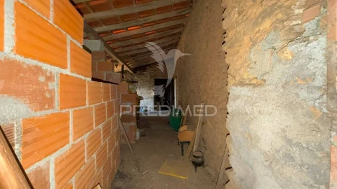 Moradia T4 para Venda em Ala e Vilarinho do Monte