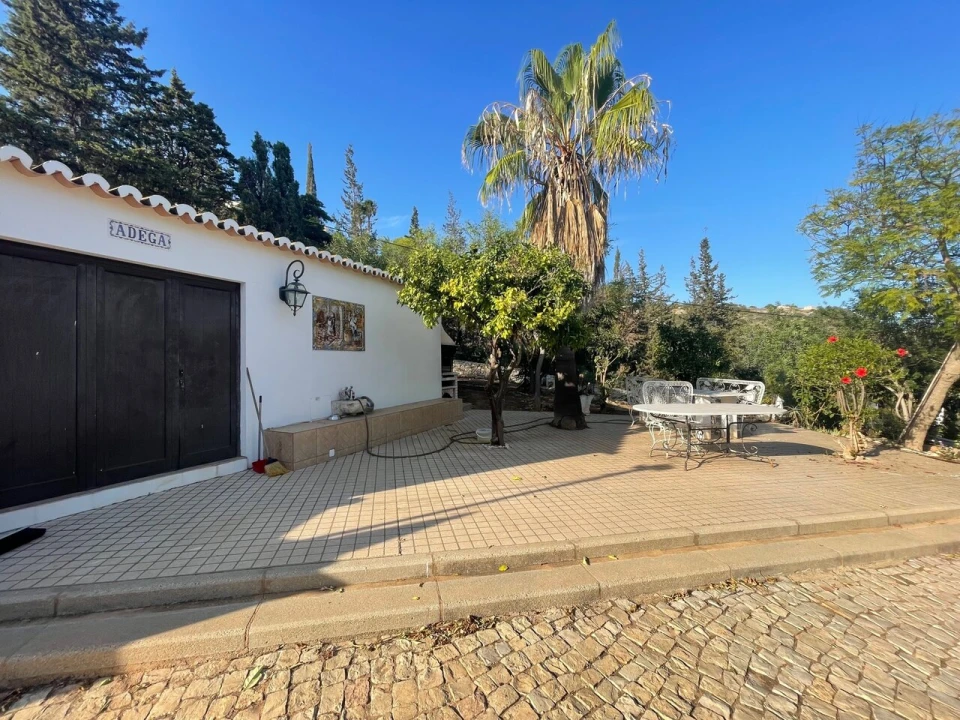 Moradia T6 para Venda em Albufeira e Olhos de Água Foto 5