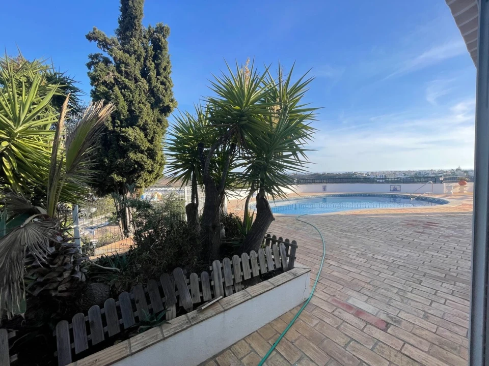 Moradia T6 para Venda em Albufeira e Olhos de Água Foto 23