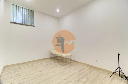 Loja para Venda em Tavira (Santa Maria e Santiago)