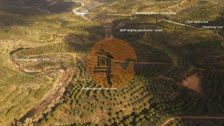 Terreno para Venda em Vaqueiros