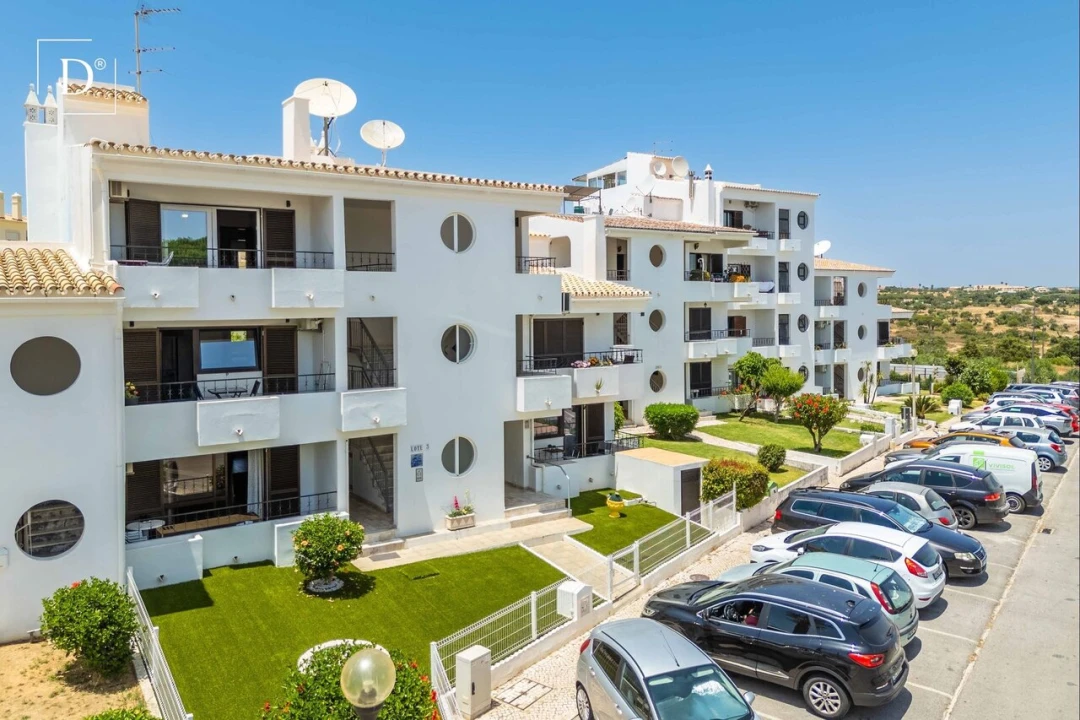 Apartamento T2 para Venda em Albufeira e Olhos de Água Foto 1