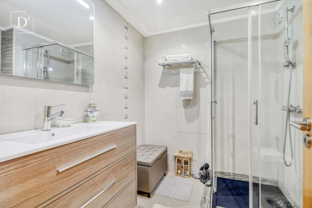Apartamento T2 para Venda em Albufeira e Olhos de Água Foto 16