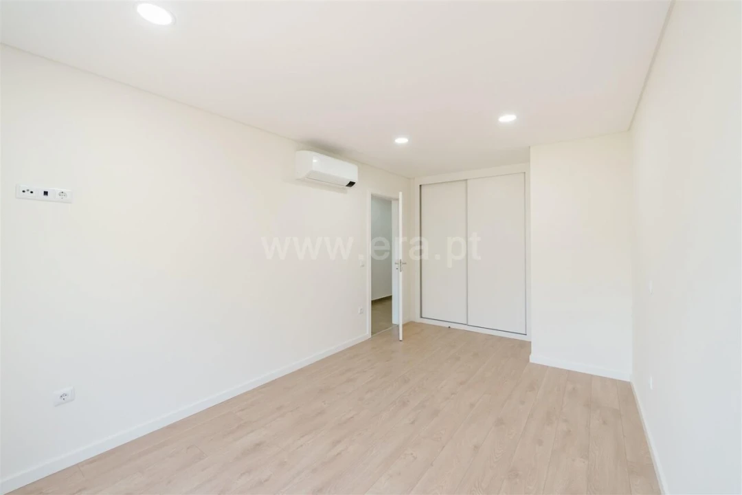 Apartamento T3 para Venda em Teixoso e Sarzedo Foto 15
