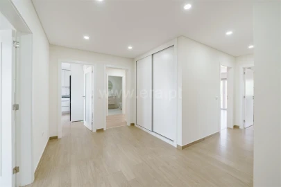 Apartamento T3 para Venda em Teixoso e Sarzedo