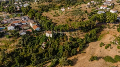 Terreno para Venda em Tortosendo
