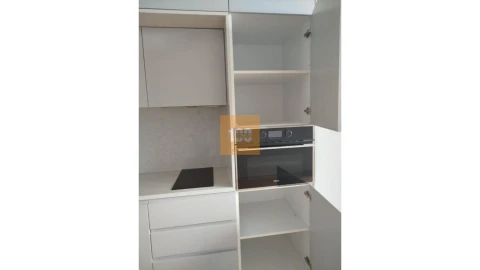 Apartamento para Venda em Cedofeita, Santo Ildefonso, Sé, Miragaia, São Nicolau e Vitória