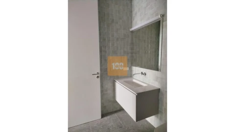 Apartamento para Venda em Cedofeita, Santo Ildefonso, Sé, Miragaia, São Nicolau e Vitória