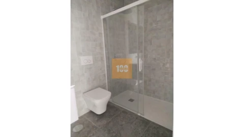 Apartamento para Venda em Cedofeita, Santo Ildefonso, Sé, Miragaia, São Nicolau e Vitória
