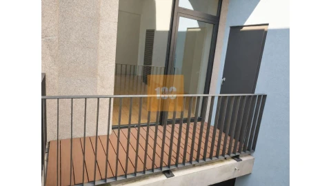 Apartamento para Venda em Cedofeita, Santo Ildefonso, Sé, Miragaia, São Nicolau e Vitória