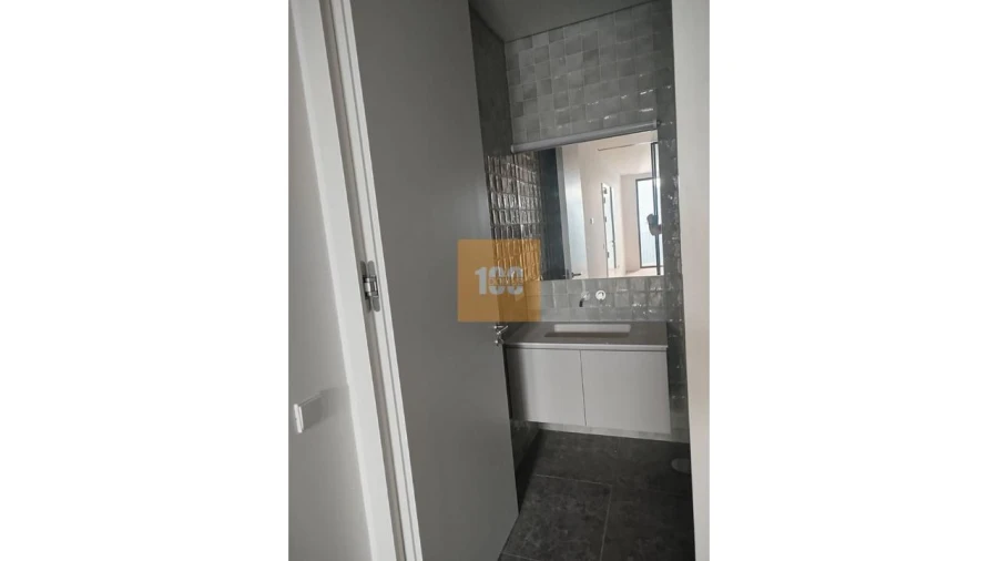 Apartamento para Venda em Cedofeita, Santo Ildefonso, Sé, Miragaia, São Nicolau e Vitória Foto 13