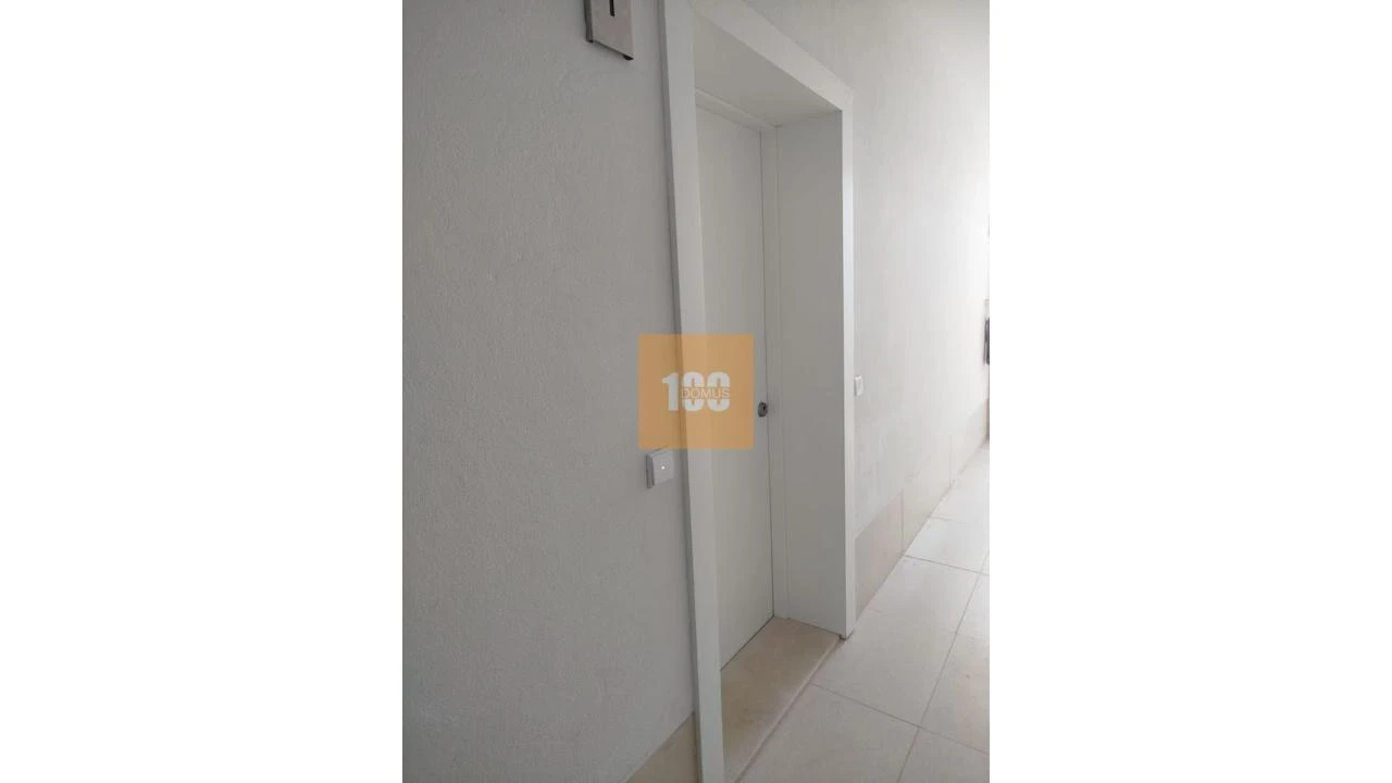 Apartamento para Venda em Cedofeita, Santo Ildefonso, Sé, Miragaia, São Nicolau e Vitória Foto 33