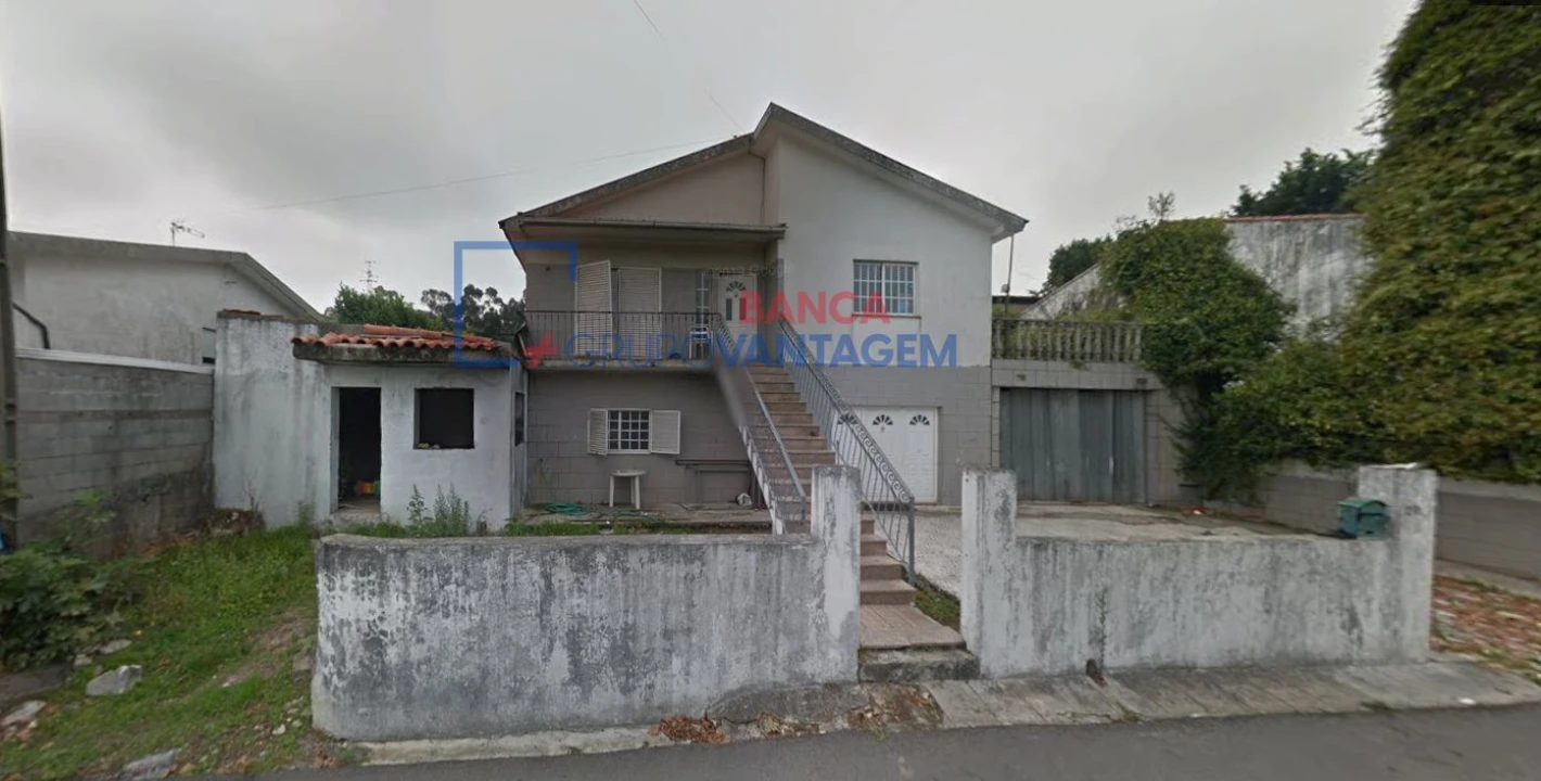 Moradia T4 para Venda em Louro Foto 1
