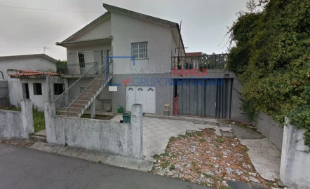 Moradia T4 para Venda em Louro