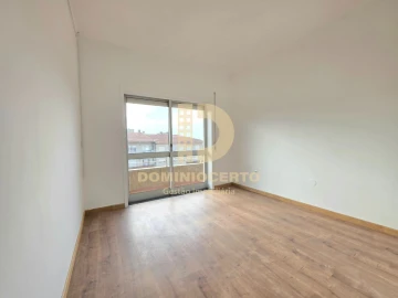 Apartamento T3 para Venda em Fânzeres e São Pedro da Cova