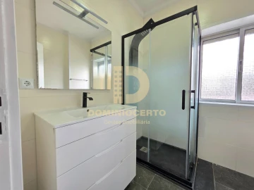 Apartamento T3 para Venda em Fânzeres e São Pedro da Cova
