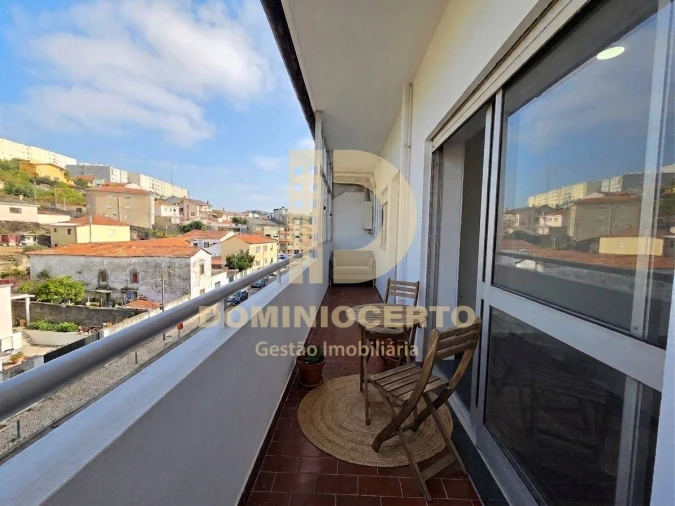 Apartamento T3 para Venda em Fânzeres e São Pedro da Cova Foto 12