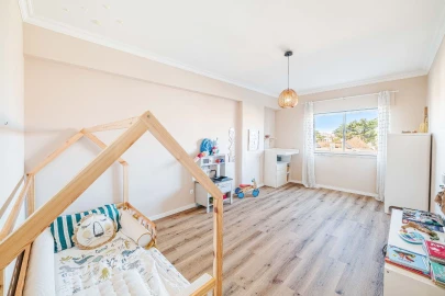 Apartamento T2 para Venda em Algueirão-Mem Martins