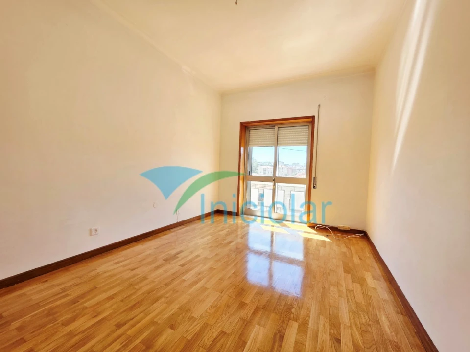 Apartamento T3 para Venda em Rio Tinto Foto 12