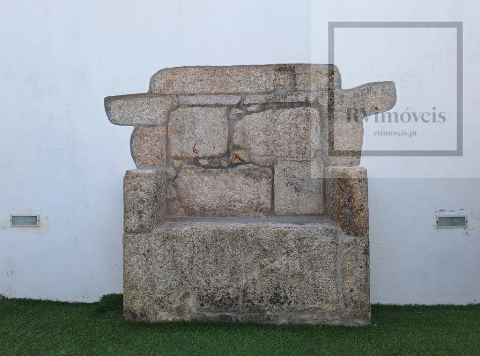 Moradia T4 para Venda em Santa Maria Maior e Monserrate e Meadela Foto 19