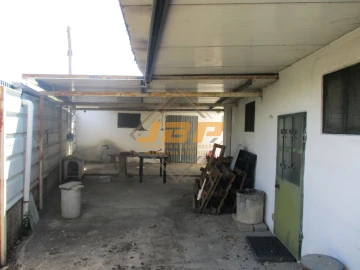 Moradia T2 para Venda em Marvila, Ribeira Santarém, São Salvador, São Nicolau