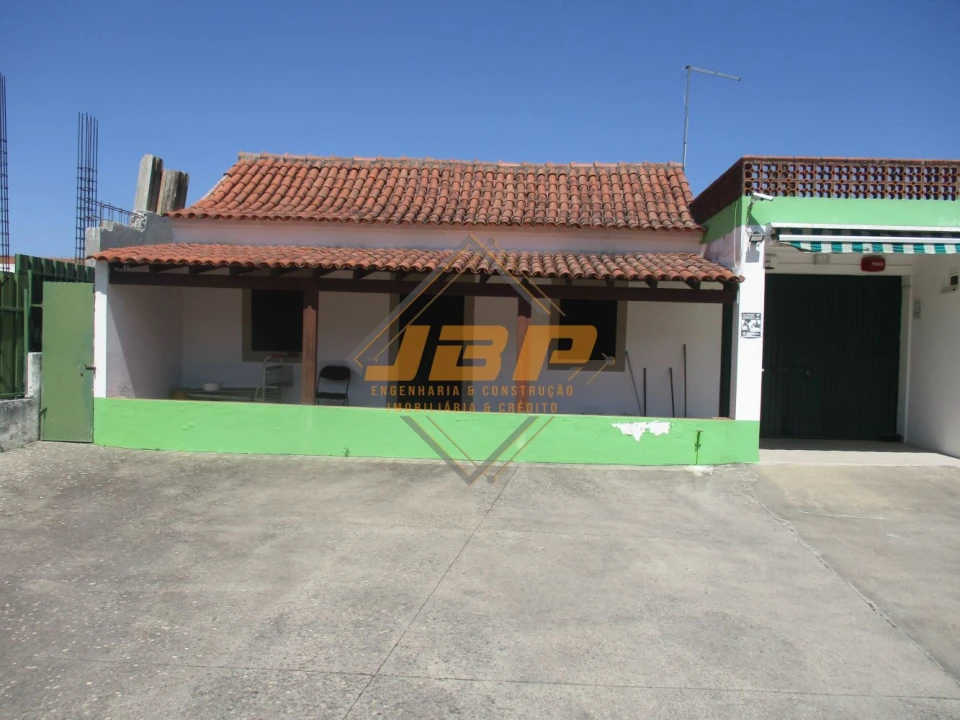 Moradia T2 para Venda em Marvila, Ribeira Santarém, São Salvador, São Nicolau Foto 2