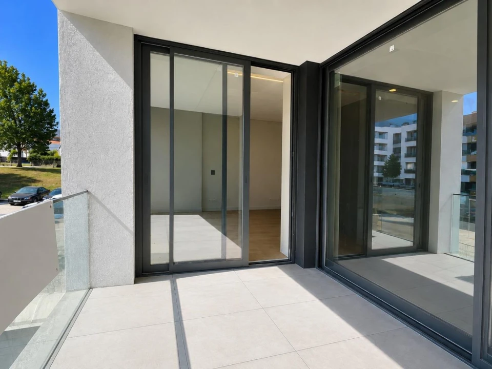 Apartamento T3 para Venda em Cidade da Maia Foto 8